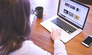 10 Aplikasi Pengubah Ukuran Foto Di Laptop Yang Harus Kamu Coba